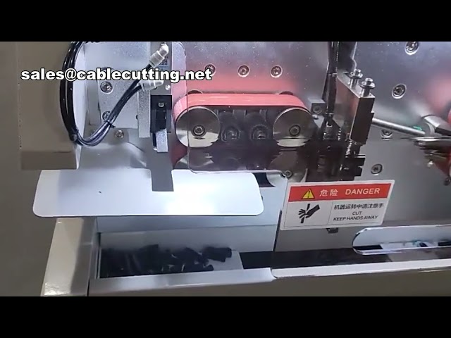 全自動護套線剝線機｜多芯電纜裁切｜大平方電線加工設備