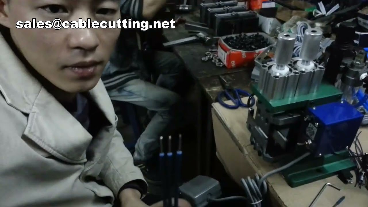 半自動廢銅線剝皮扭絞機｜高效回收處理利器