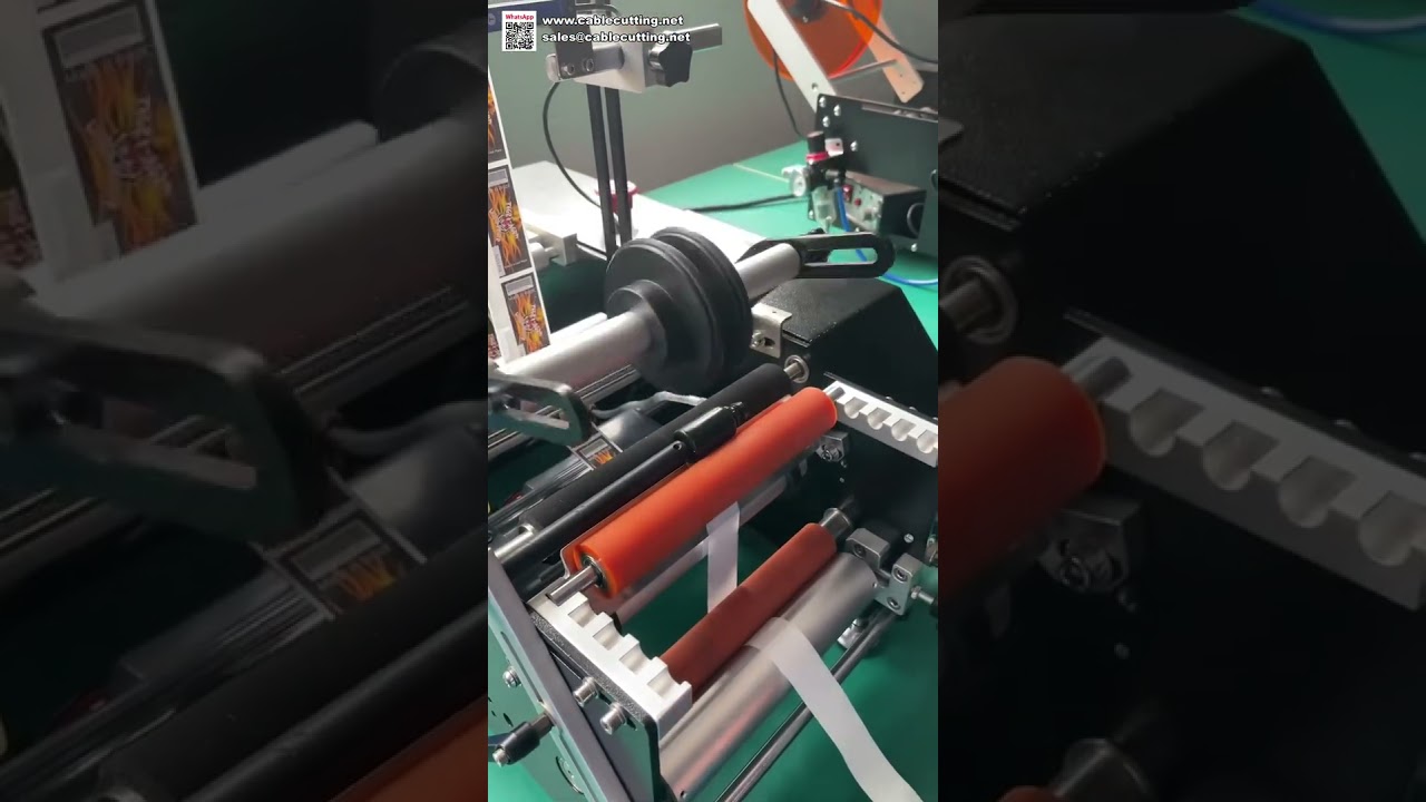 迷你型自動標籤機附印碼器｜小型圓瓶貼標機 高效產品貼標