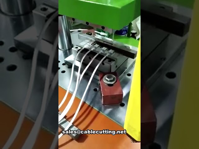250ST HDMI塑膠射出成型機 - 高效精密工業塑膠製造