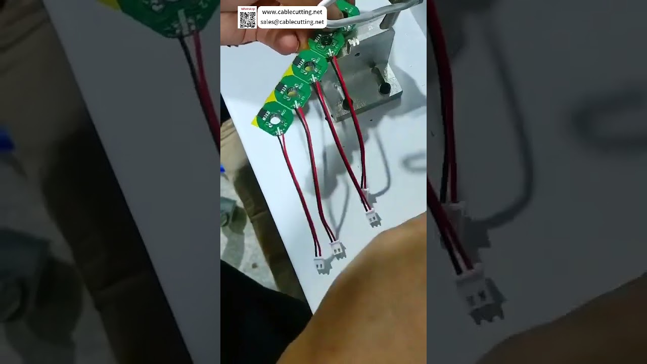 小型風扇線路板（PCB）焊接機 | 每小時800件高良率、高品質焊接工具