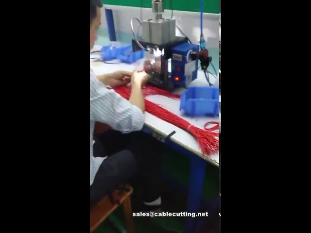 高效能預絕緣端子壓接機｜散裝管狀端子壓接機｜工業自動化設備